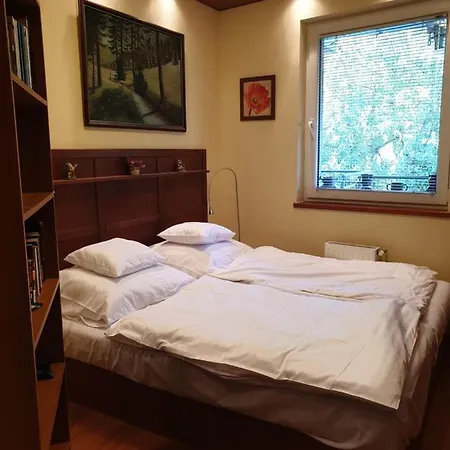 Apartment Club